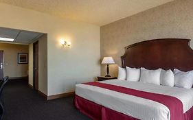 Shoreline Inn & Conference Center, An Ascend Collection Hotel